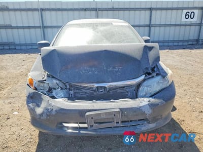 Piąte zdjęcie samochodu w środku: 2012 HONDA CIVIC LX VIN:2HGFB2F55CH611095 - miniatura