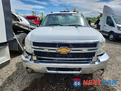 Piąte zdjęcie samochodu w środku: 2013 CHEVROLET SILVERADO K2500 HEAVY DUTY VIN:1GC2KVCG5DZ208627 - miniatura