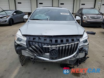 Piąte zdjęcie samochodu w środku: 2017 BUICK REGAL VIN:2G4GU5GX9H9192552 - miniatura