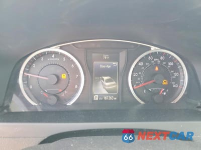 Zdjęcie 9 z 12 samochodu: 2015 TOYOTA CAMRY SE VIN:4T1BF1FK4FU047910 - miniatura