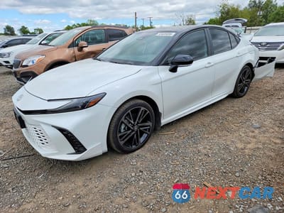 2025 TOYOTA CAMRY XSE 4T1DBADK4SU005951 - główne zdjęcie licytacji z USA - miniatura