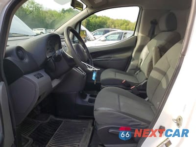 Zdjęcie 7 z 13 samochodu: 2013 NISSAN NV200 S VIN:3N6CM0KN7DK691727 - miniatura