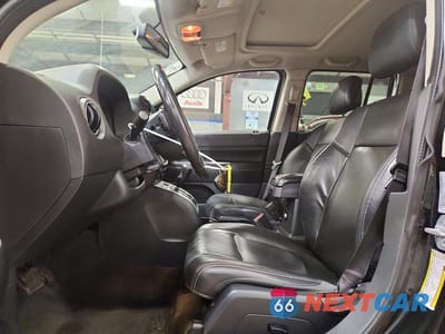 Zdjęcie 7 z 13 samochodu: 2016 JEEP COMPASS LATITUDE VIN:1C4NJDEB7GD723934 - miniatura