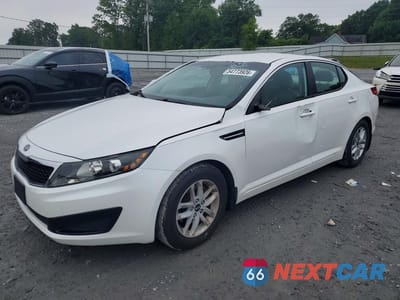 2011 KIA OPTIMA LX KNAGM4A76B5084513 - główne zdjęcie licytacji z USA - miniatura