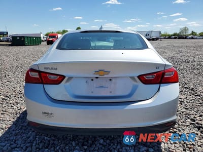 Zdjęcie 6 z 12 samochodu: 2018 CHEVROLET MALIBU LT VIN:1G1ZD5ST4JF173902 - miniatura