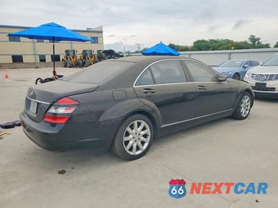 Trzecie zdjęcie samochodu z tyłu: 2007 MERCEDES-BENZ S 550 VIN:WDDNG71X67A121549 - miniatura