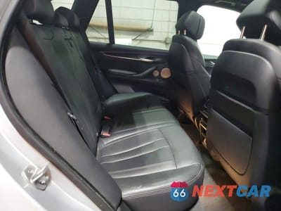 Zdjęcie 11 z 13 samochodu: 2018 BMW X5 XDR40E VIN:5UXKT0C58J0W00367 - miniatura