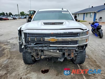 Piąte zdjęcie samochodu w środku: 2017 CHEVROLET SILVERADO K2500 HEAVY DUTY LT VIN:1GC1KVEY6HF247249 - miniatura