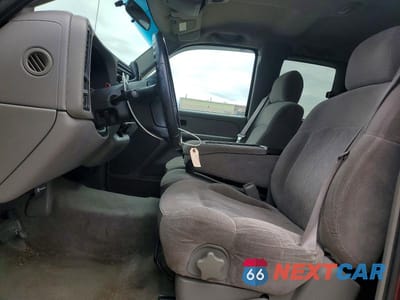Zdjęcie 7 z 12 samochodu: 2000 CHEVROLET SILVERADO C1500 VIN:2GCEC19TXY1387415 - miniatura