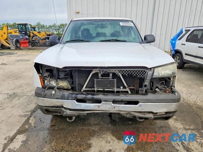 Piąte zdjęcie samochodu w środku: 2004 CHEVROLET SILVERADO K1500 VIN:1GCEK19T04E391484 - miniatura