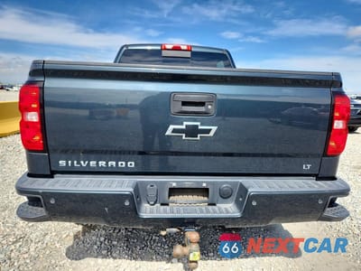 Zdjęcie 6 z 12 samochodu: 2018 CHEVROLET SILVERADO K1500 LT VIN:3GCUKREC7JG347485 - miniatura