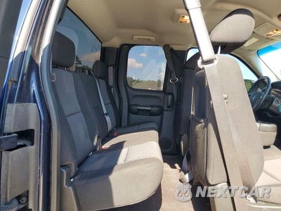 Zdjęcie 10 z 12 samochodu: 2010 GMC SIERRA C1500 SLE VIN:1GTSCVE03AZ252182 - miniatura