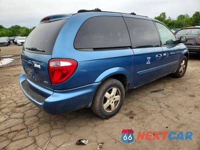 Trzecie zdjęcie samochodu z tyłu: 2005 DODGE GRAND CARAVAN SXT VIN:2D4GP44LX5R346160 - miniatura