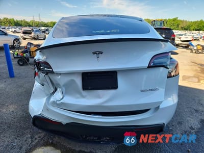 Zdjęcie 6 z 12 samochodu: 2022 TESLA MODEL Y VIN:7SAYGDEF5NF554472 - miniatura