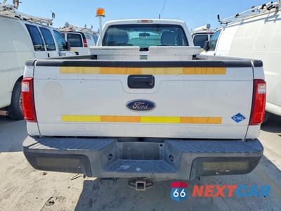 Zdjęcie 6 z 12 samochodu: 2013 FORD F-250 SD * R&D * CLN TITLE * PRI FLEET * VIN:1FTBF2A66DEB81958 - miniatura