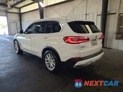 Trzecie zdjęcie samochodu z tyłu: 2020 BMW X5 XDRIVE40I VIN:5UXCR6C08L9B81724 - miniatura