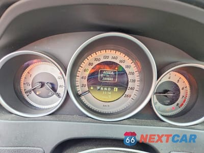 Zdjęcie 9 z 12 samochodu: 2012 MERCEDES-BENZ C 250 4MATIC VIN:WDDGF8FBXCA741295 - miniatura
