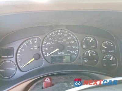 Zdjęcie 9 z 13 samochodu: 2002 CHEVROLET SUBURBAN C1500 VIN:1GNEC16Z92J192239 - miniatura