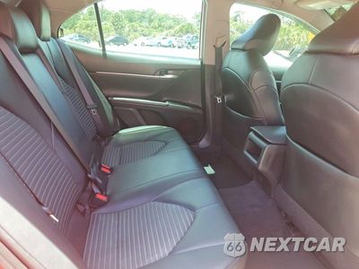 Zdjęcie 10 z 12 samochodu: 2020 TOYOTA CAMRY SE VIN:4T1G11AK1LU328926 - miniatura