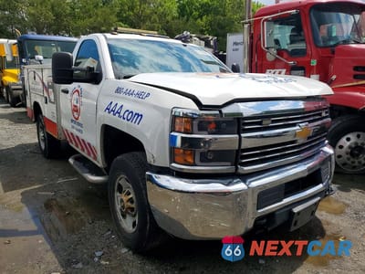 Czwarte zdjęcie samochodu z boku: 2015 CHEVROLET SILVERADO K2500 HEAVY DUTY VIN:1GB0KUEG1FZ502872 - miniatura