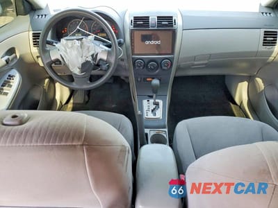 Zdjęcie 8 z 12 samochodu: 2010 TOYOTA COROLLA LE VIN:JTDBU4EE5A9107020 - miniatura
