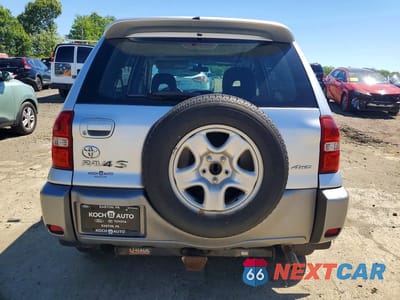 Zdjęcie 7 z 14 samochodu: 2005 TOYOTA RAV4 BASE VIN:JTEHD20V856028899 - miniatura