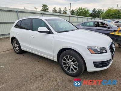 Czwarte zdjęcie samochodu z boku: 2010 AUDI Q5 PREMIUM PLUS VIN:WA1LKAFP0AA029375 - miniatura
