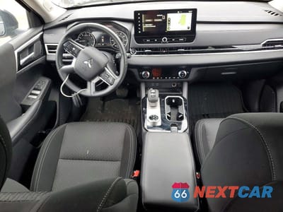 Zdjęcie 8 z 13 samochodu: 2025 MITSUBISHI OUTLANDER ES VIN:JA4J4UA80SZ050751 - miniatura