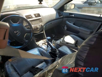 Zdjęcie 8 z 12 samochodu: 2005 HONDA ACCORD EX VIN:1HGCM66525A061747 - miniatura