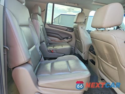 Zdjęcie 11 z 13 samochodu: 2016 CHEVROLET SUBURBAN C1500 LTZ VIN:1GNSCJKC9GR429776 - miniatura