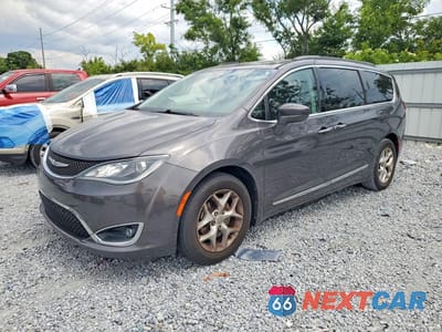 2017 CHRYSLER PACIFICA TOURING L 2C4RC1BG4HR654483 - główne zdjęcie licytacji z USA - miniatura