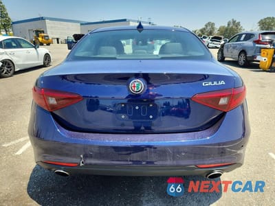 Zdjęcie 6 z 12 samochodu: 2019 ALFA ROMEO GIULIA TI VIN:ZARFAMBNXK7604078 - miniatura