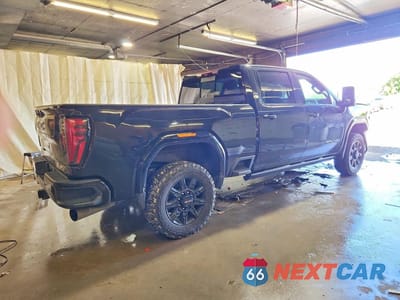 Trzecie zdjęcie samochodu z tyłu: 2024 GMC SIERRA K2500 AT4 VIN:1GT49PEY5RF117520 - miniatura
