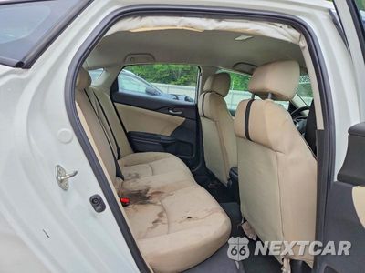 Zdjęcie 10 z 12 samochodu: 2018 HONDA CIVIC LX HONDA SENSING VIN:19XFC2F59JE026346 - miniatura
