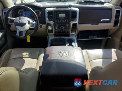 Zdjęcie 8 z 12 samochodu: 2017 RAM 1500 LARAMIE VIN:1C6RR6NT8HS708779 - miniatura