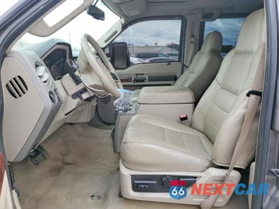 Zdjęcie 7 z 12 samochodu: 2008 FORD F350 SRW SUPER DUTY VIN:1FTSW31R08EC56207 - miniatura