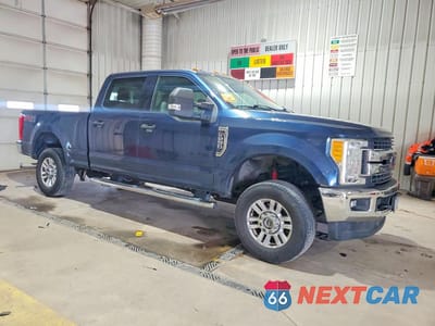 Czwarte zdjęcie samochodu z boku: 2017 FORD F250 SUPER DUTY VIN:1FT7W2B61HEC83839 - miniatura