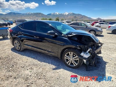 Czwarte zdjęcie samochodu z boku: 2018 HYUNDAI ELANTRA SEL VIN:5NPD84LF7JH269117 - miniatura