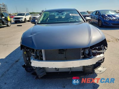 Piąte zdjęcie samochodu w środku: 2022 AUDI A6 PRESTIGE VIN:WAUM2BF20NN022426 - miniatura