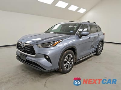 2024 TOYOTA HIGHLANDER HYBRID XLE 5TDKARAH2RS530379 - główne zdjęcie licytacji z USA - miniatura