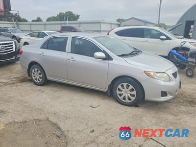 Czwarte zdjęcie samochodu z boku: 2009 TOYOTA COROLLA LE VIN:1NXBU40E29Z143825 - miniatura
