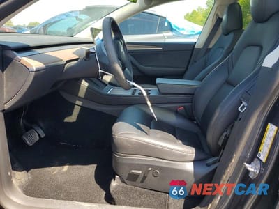 Zdjęcie 7 z 14 samochodu: 2023 TESLA MODEL Y VIN:7SAYGDEE3PF843165 - miniatura