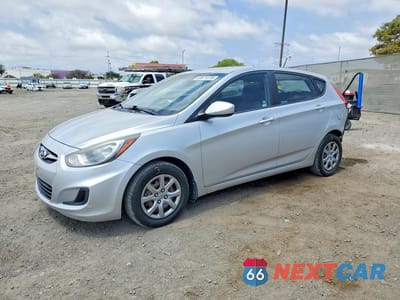 2013 HYUNDAI ACCENT GS KMHCT5AE1DU081564 - główne zdjęcie licytacji z USA - miniatura
