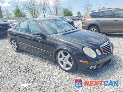 Czwarte zdjęcie samochodu z boku: 2009 MERCEDES-BENZ E 350 4MATIC VIN:WDBUF87X09B388042 - miniatura