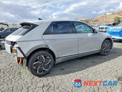 Trzecie zdjęcie samochodu z tyłu: 2023 HYUNDAI IONIQ 5 LIMITED VIN:KM8KR4AE3PU209165 - miniatura