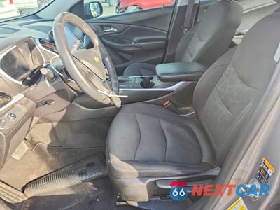 Zdjęcie 7 z 12 samochodu: 2017 CHEVROLET VOLT LT VIN:1G1RA6S56HU157741 - miniatura