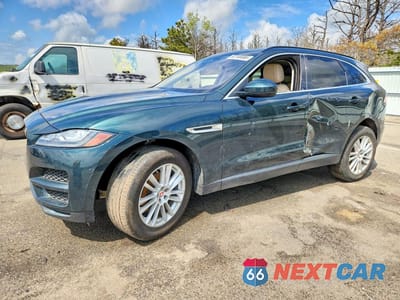 2018 JAGUAR F-PACE PRESTIGE SADCK2FX8JA289264 - główne zdjęcie licytacji z USA - miniatura