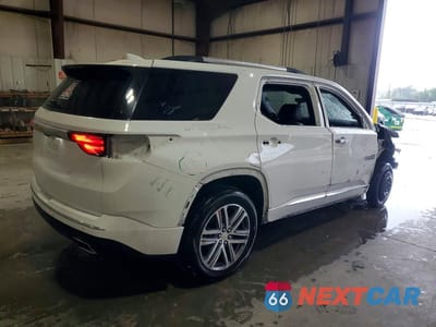 Trzecie zdjęcie samochodu z tyłu: 2024 CHEVROLET TRAVERSE LIMITED HIGH COUNTRY VIN:1GNES1KW1RJ132206 - miniatura