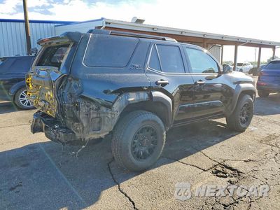 Trzecie zdjęcie samochodu z tyłu: 2025 TOYOTA 4RUNNER TRD OFF-ROAD PREMIUM VIN:JTEVA5BR6S5020220 - miniatura