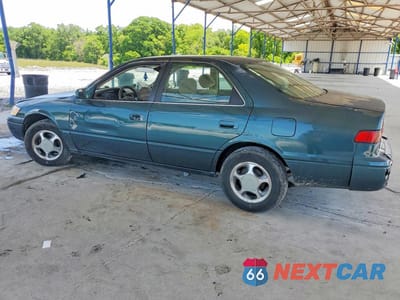Drugie zdjęcie samochodu z przodu: 1997 TOYOTA CAMRY LE VIN:4T1BG22KXVU044663 - miniatura